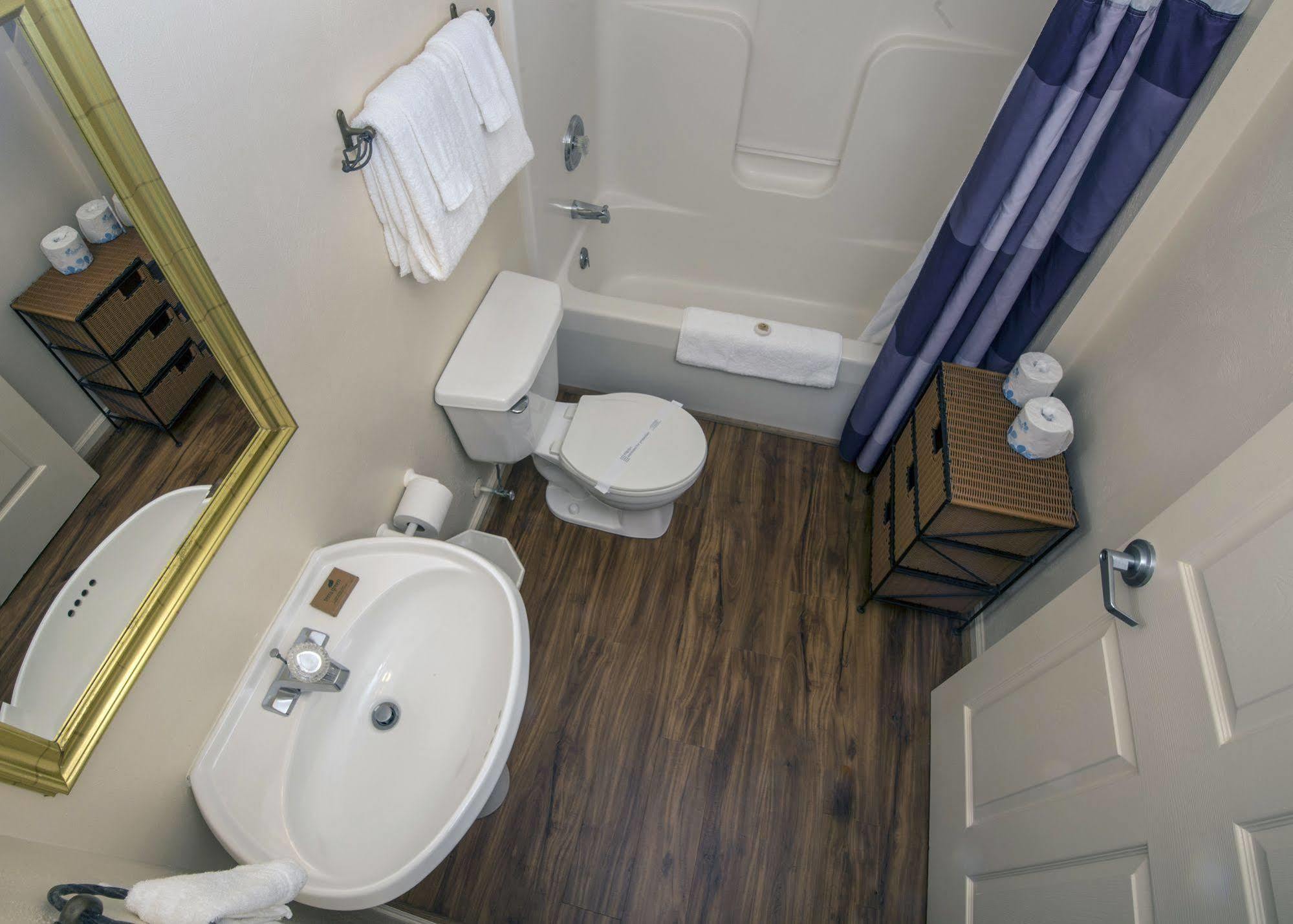 Affordable Corporate Suites Of Сейлем Экстерьер фото