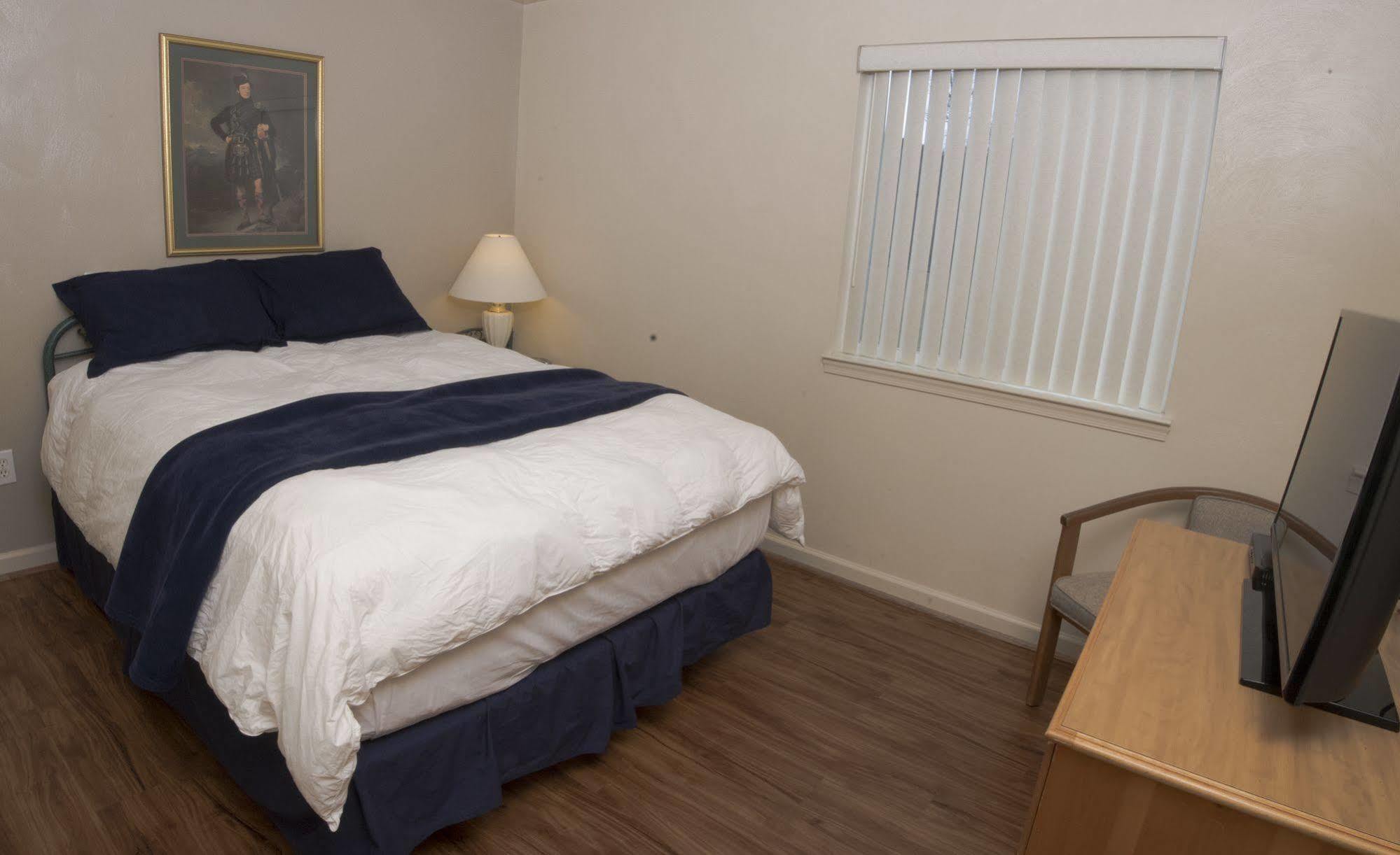 Affordable Corporate Suites Of Сейлем Экстерьер фото